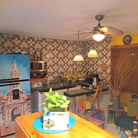 Hostel Shalom Adonai Cartagena エクステリア 写真
