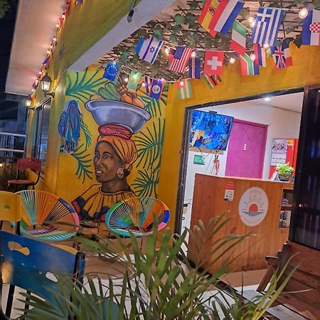 Hostel Shalom Adonai Cartagena エクステリア 写真