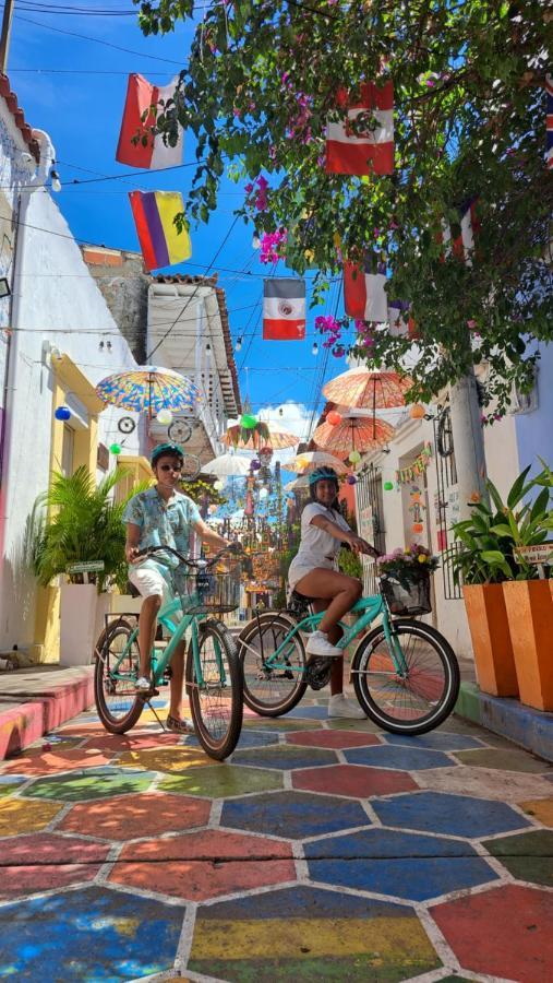 Hostel Shalom Adonai Cartagena エクステリア 写真