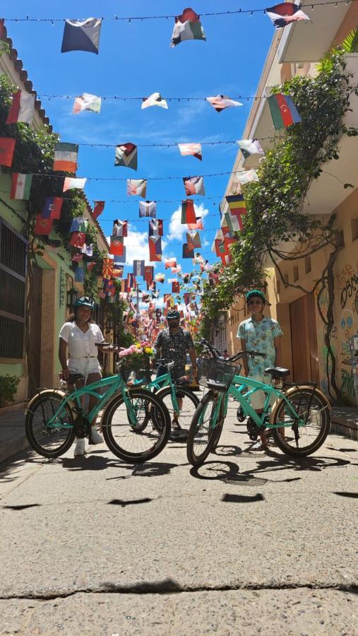 Hostel Shalom Adonai Cartagena エクステリア 写真