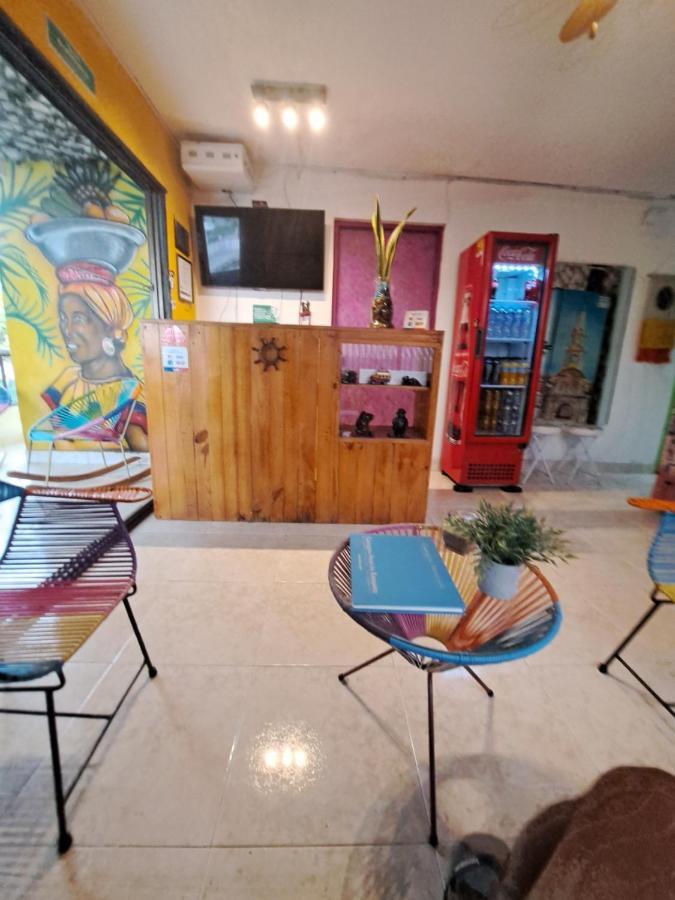 Hostel Shalom Adonai Cartagena エクステリア 写真