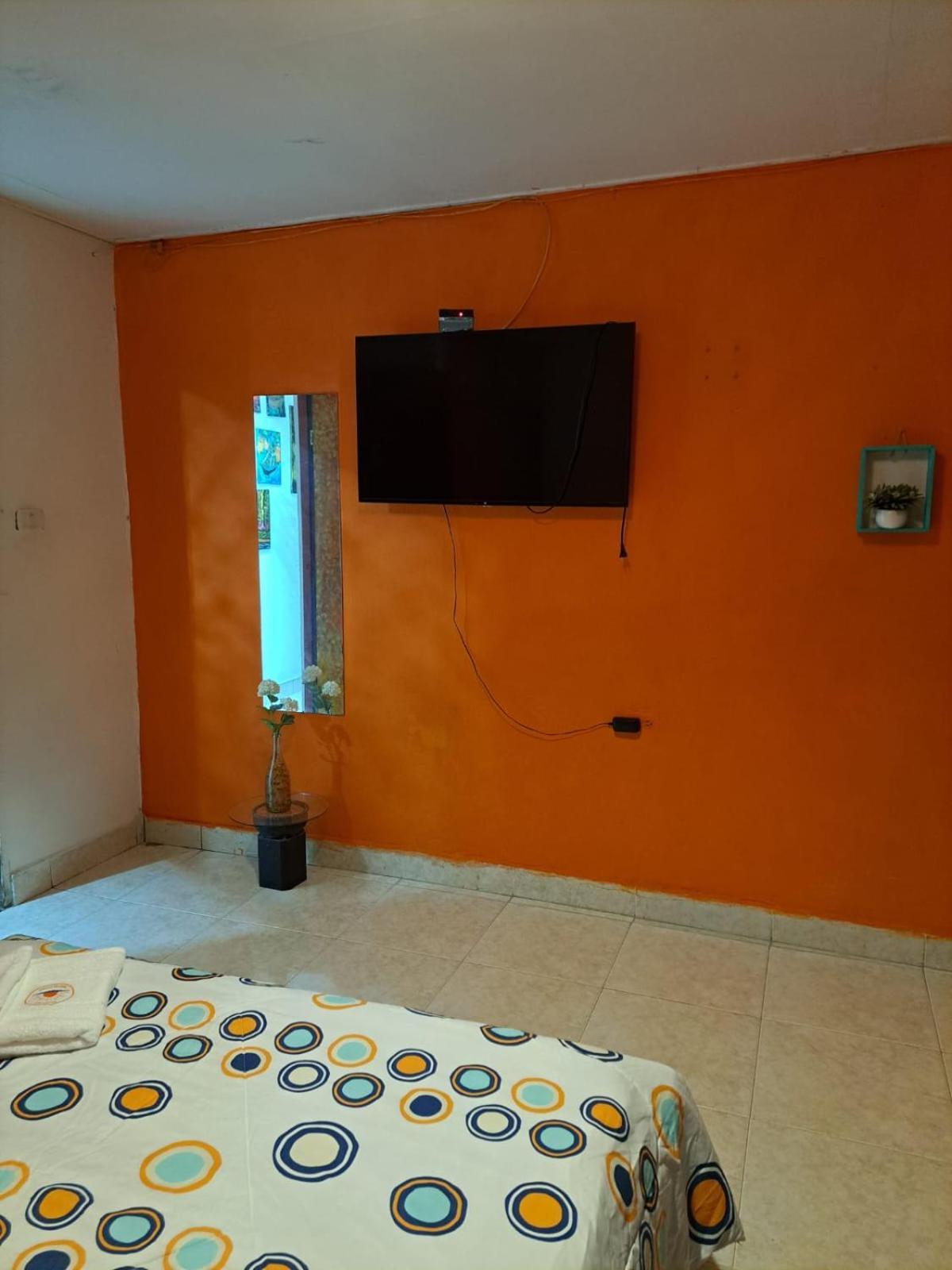 Hostel Shalom Adonai Cartagena エクステリア 写真