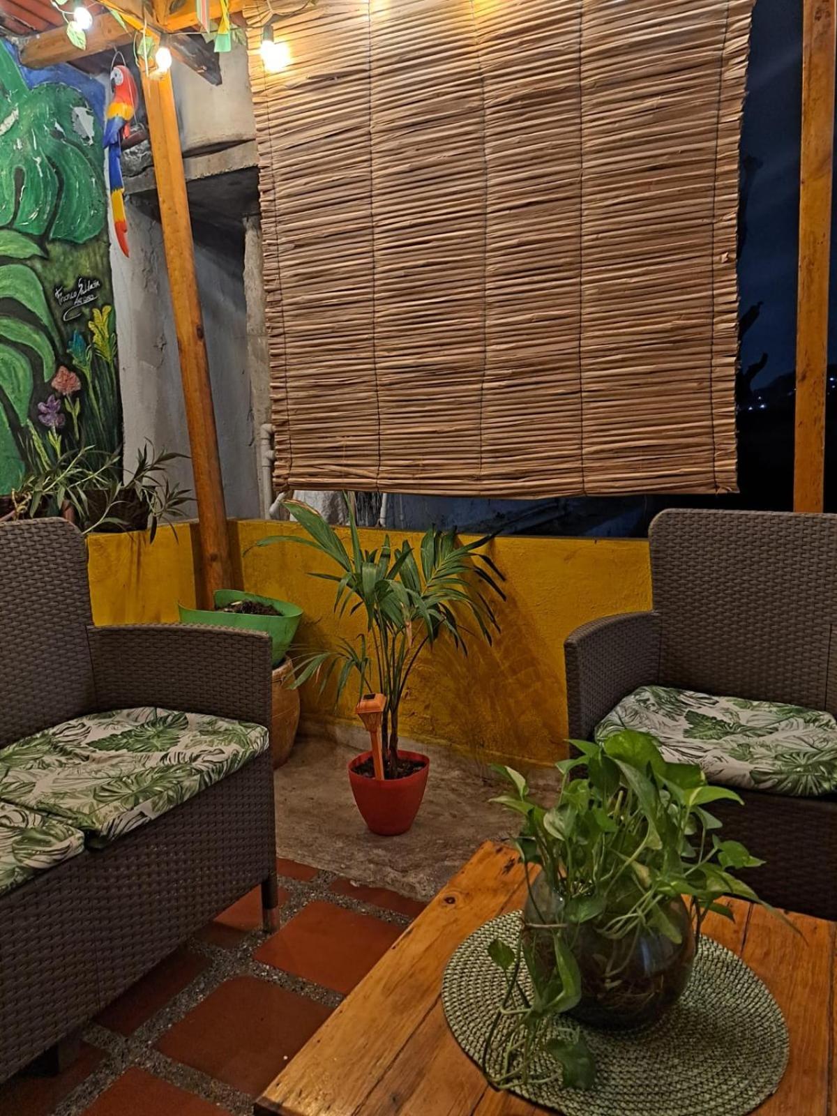 Hostel Shalom Adonai Cartagena エクステリア 写真