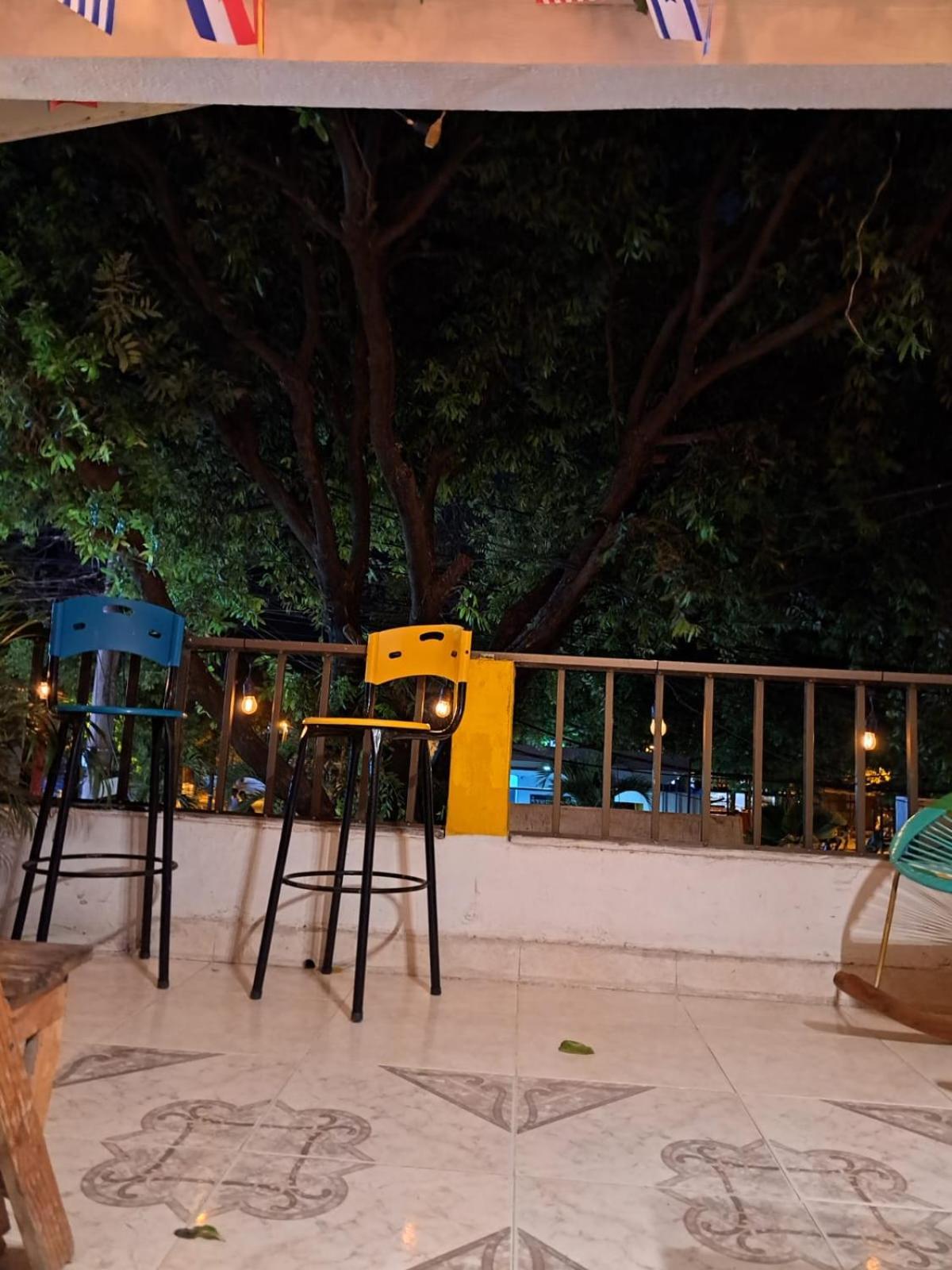 Hostel Shalom Adonai Cartagena エクステリア 写真